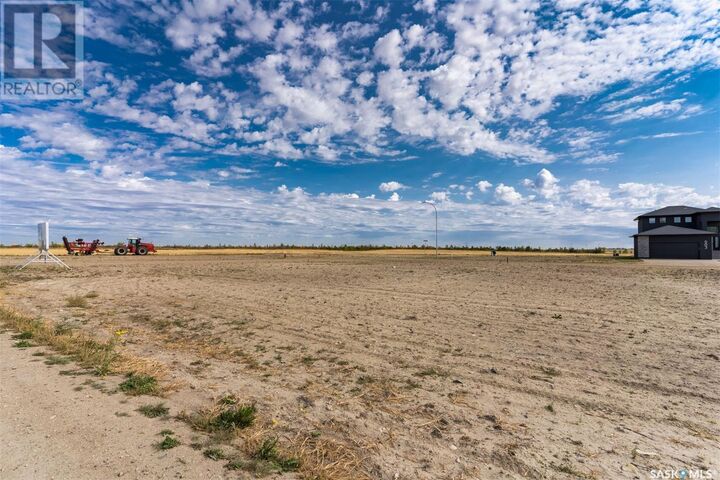 Property Photo: 502 Bentika Street SK S0G 0H0