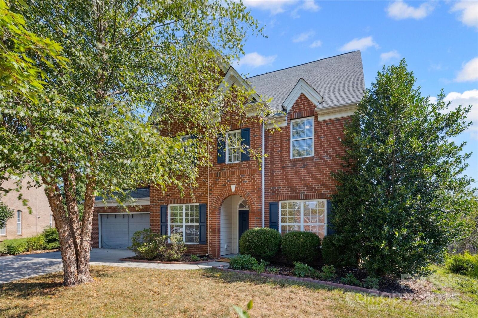 Property Photo: 10418 Goosefoot Court NW NC 28027