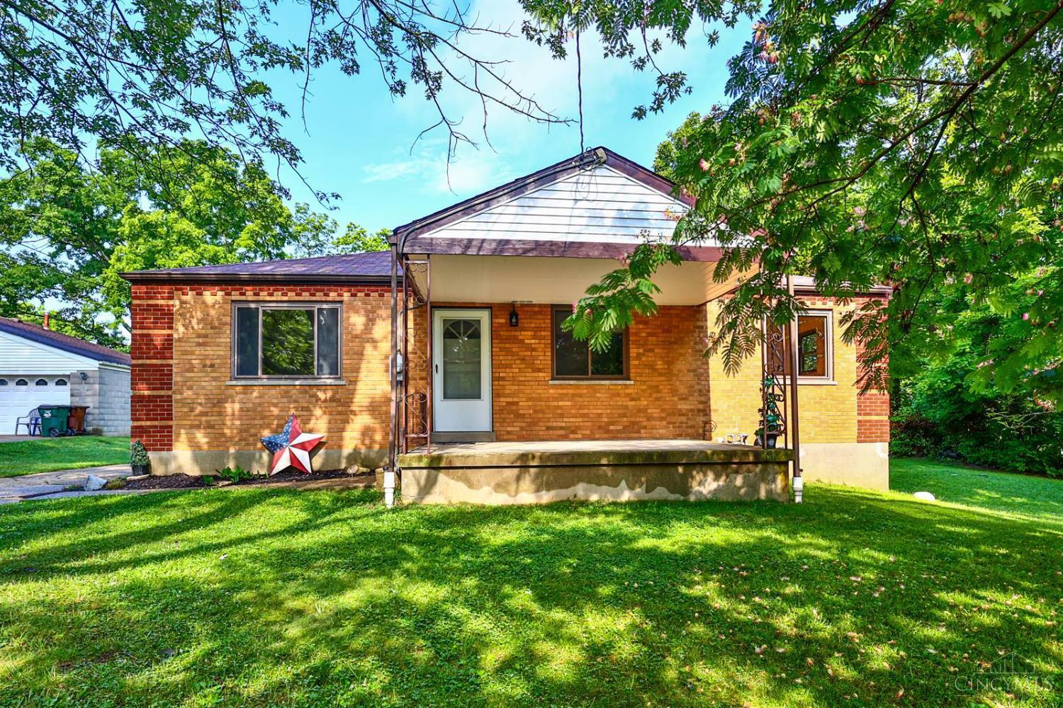 Property Photo: 5397 Belclare Road OH 45247