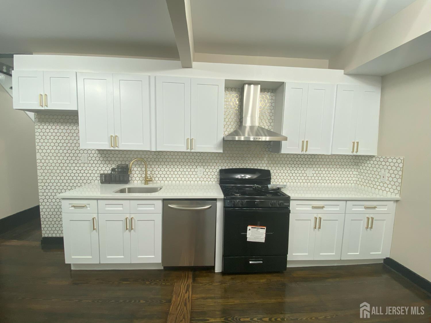 Property Photo:  11 Center Street  NJ 08829 