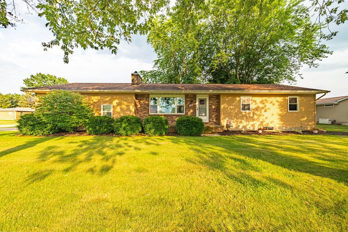 Property Photo: 144 Columbus Road OH 43019