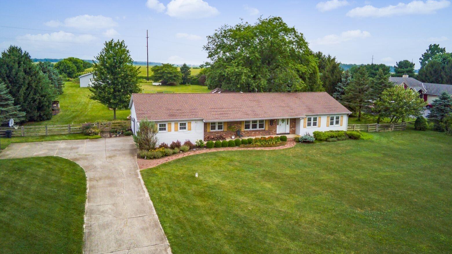 Property Photo:  6350 King Pike  OH 43162 