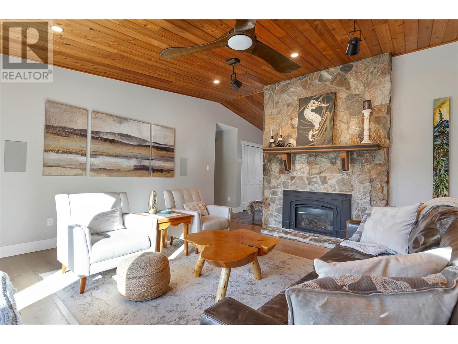 Property Photo:  13824 Moberly Road  BC V4V 1A3 