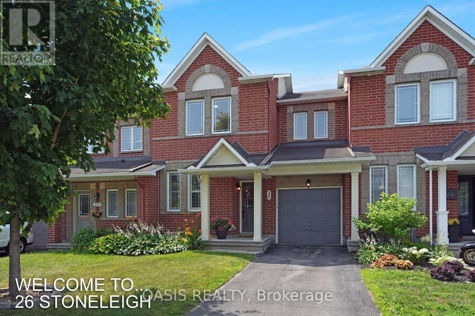 26 Stoneleigh Street  Ottawa ON K2G 7A2 photo