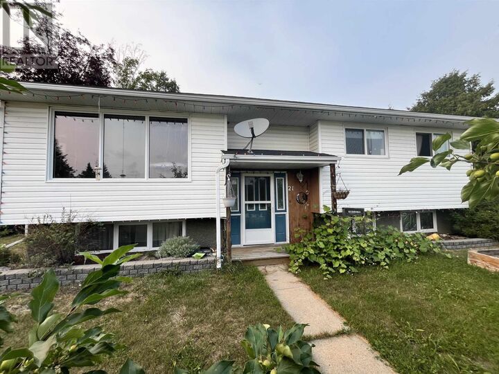 Property Photo: 21 Lassie Road ON P0V 1C0