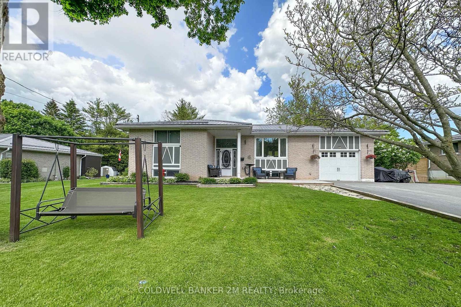 Property Photo:  27 Anne Street  ON L0A 1G0 