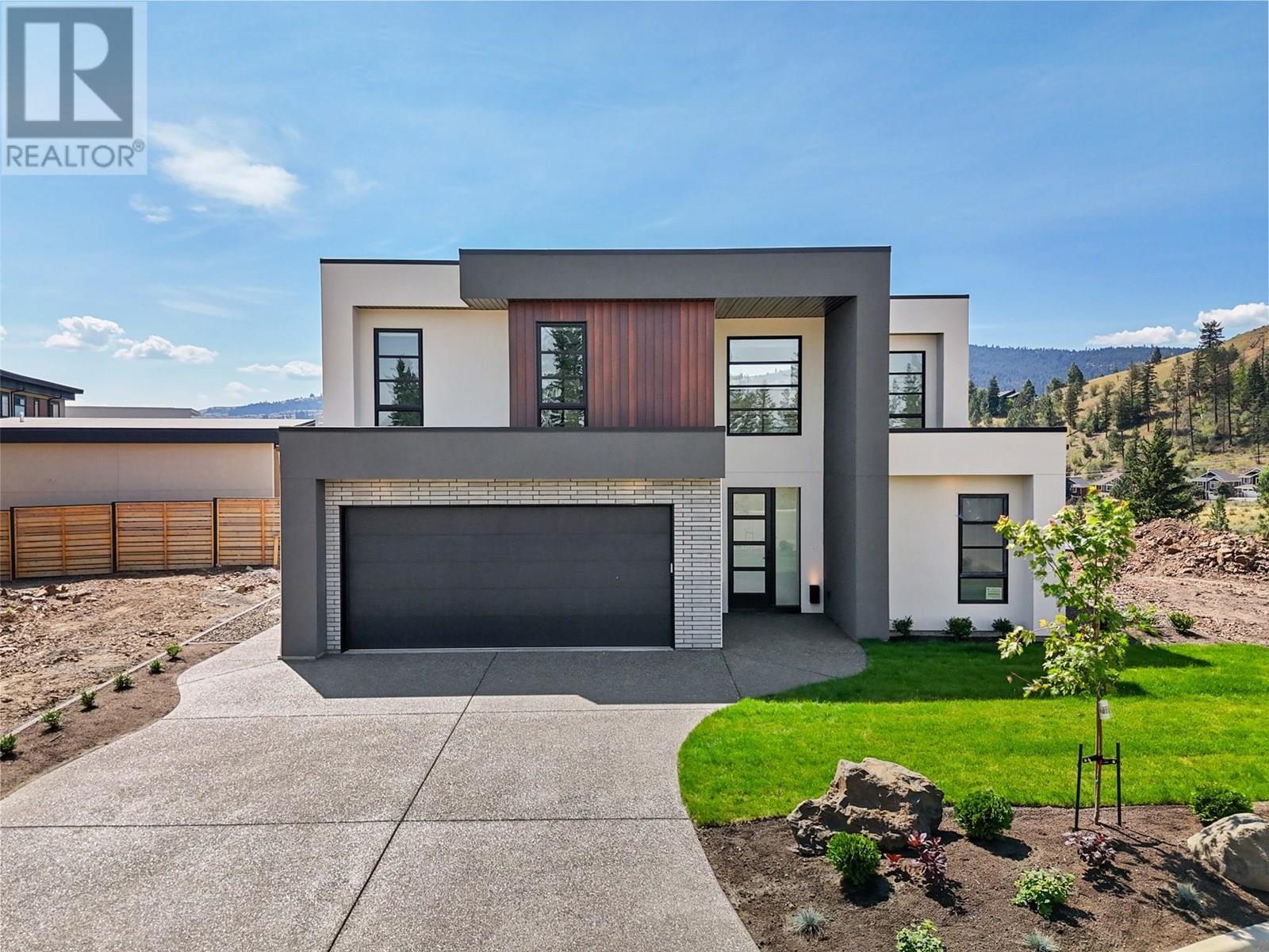 1453 Prairie Rose Court  Kamloops BC V2E 0E5 photo