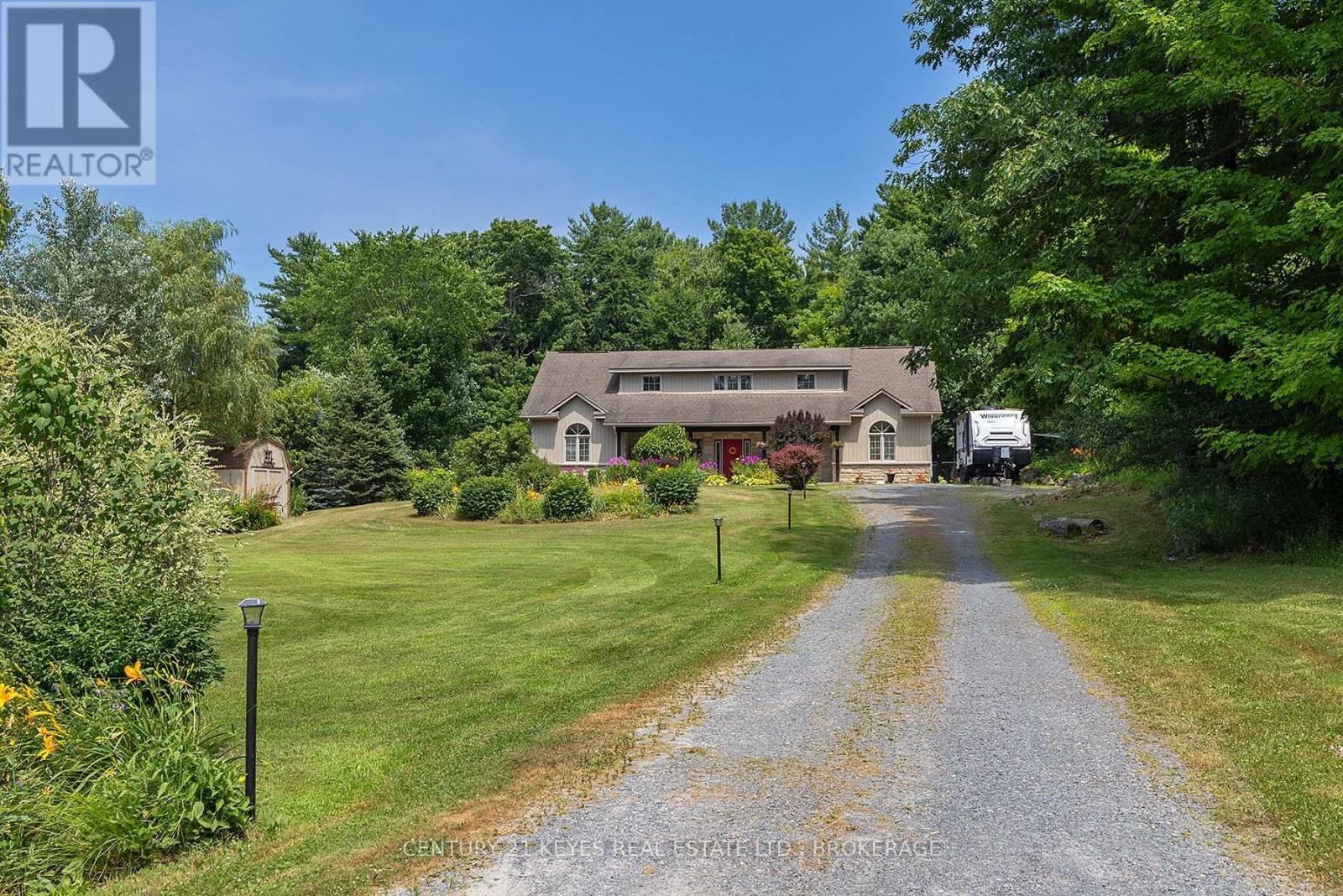 Photo de la propriété: 211 Fitzsimmons Road ON K0E 1L0
