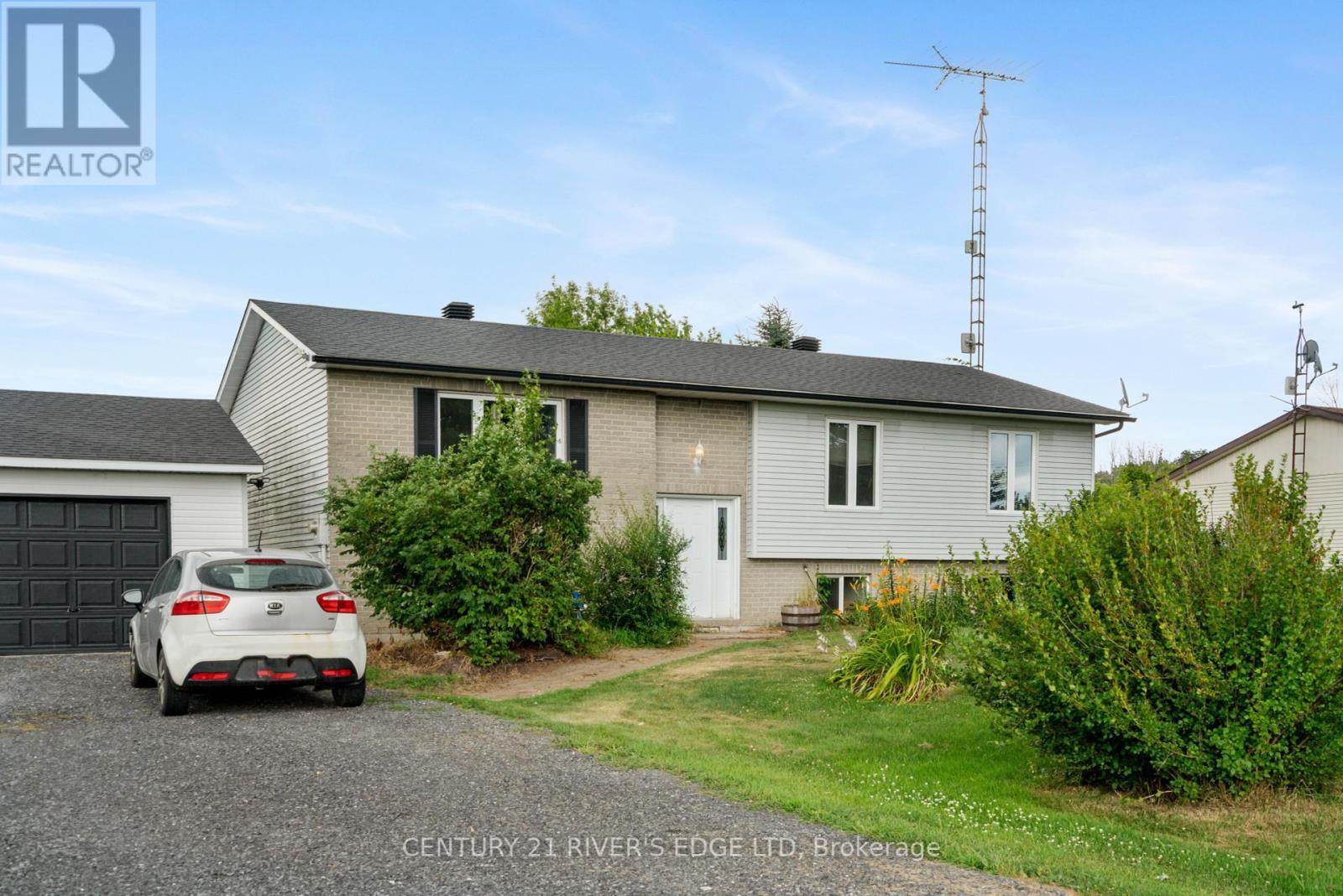 Photo de la propriété:  11888 County Rd 18 Road North  ON K0C 2H0 