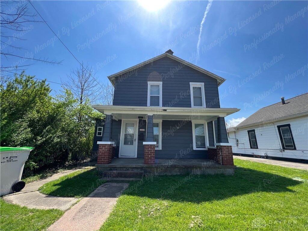 Property Photo: 1237 Innisfallen Avenue OH 45506