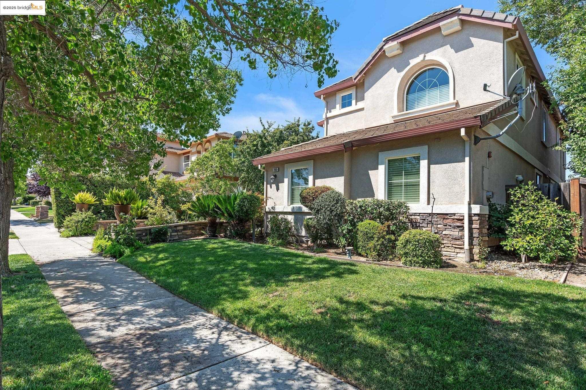 Property Photo:  2665 Torrey Pines Dr  CA 94513 