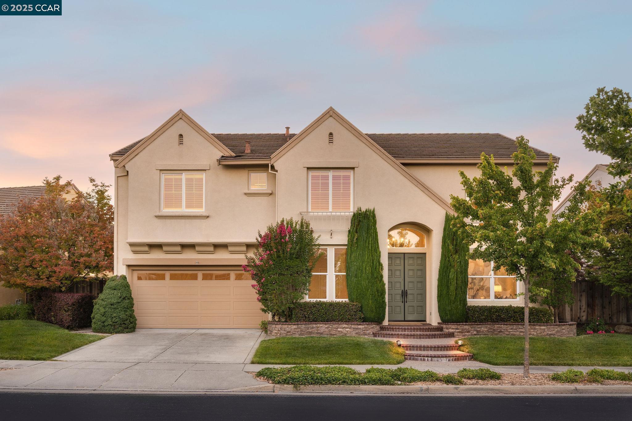Property Photo:  9356 Mediar Dr  CA 94582 