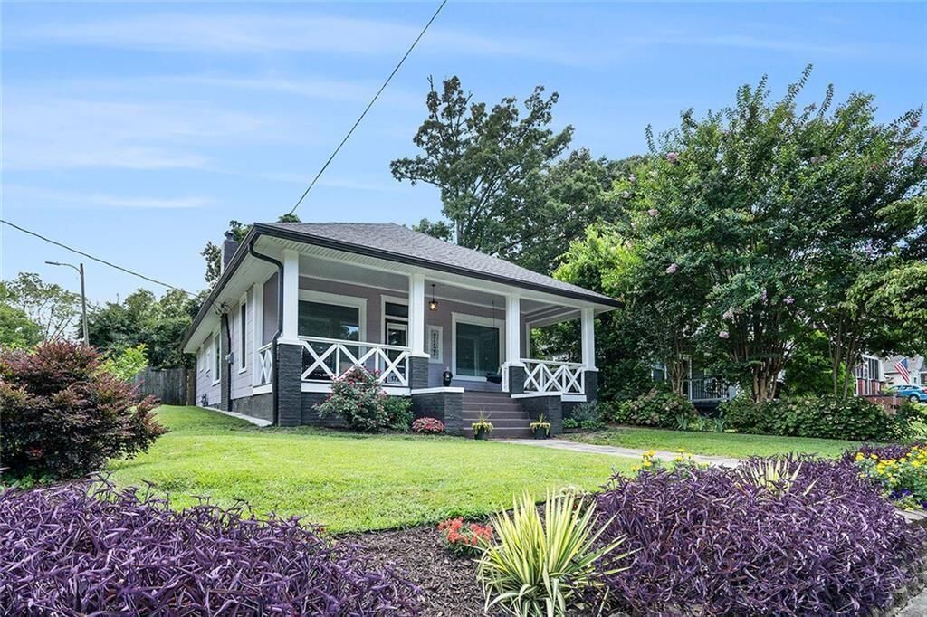 Property Photo:  1750 Thompson Avenue  GA 30344 