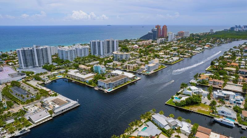 Property Photo:  2841 N Ocean Blvd 301  FL 33308 