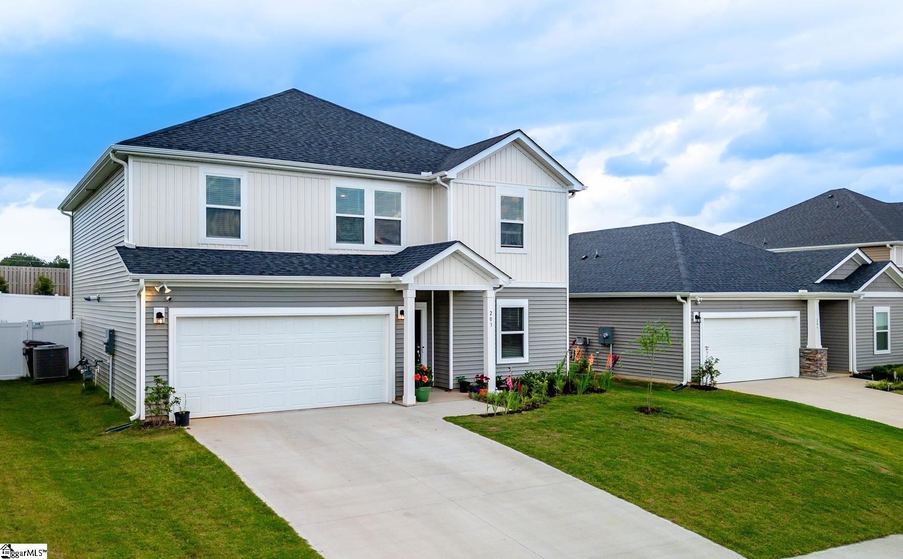 Property Photo: 203 Allenby Lane SC 29680