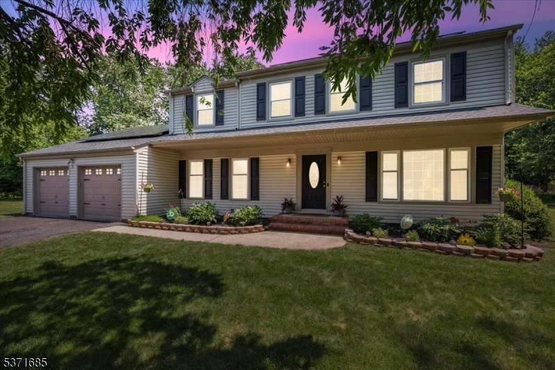 8 Grafton Ct  Hillsborough Twp. NJ 08844 photo