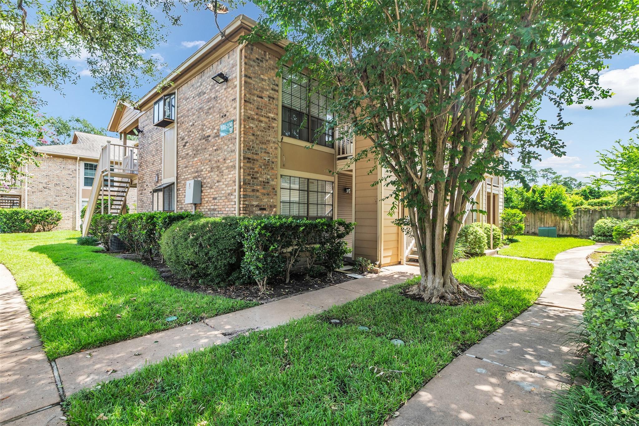 Property Photo:  1311 Antoine Drive 128  TX 77055 