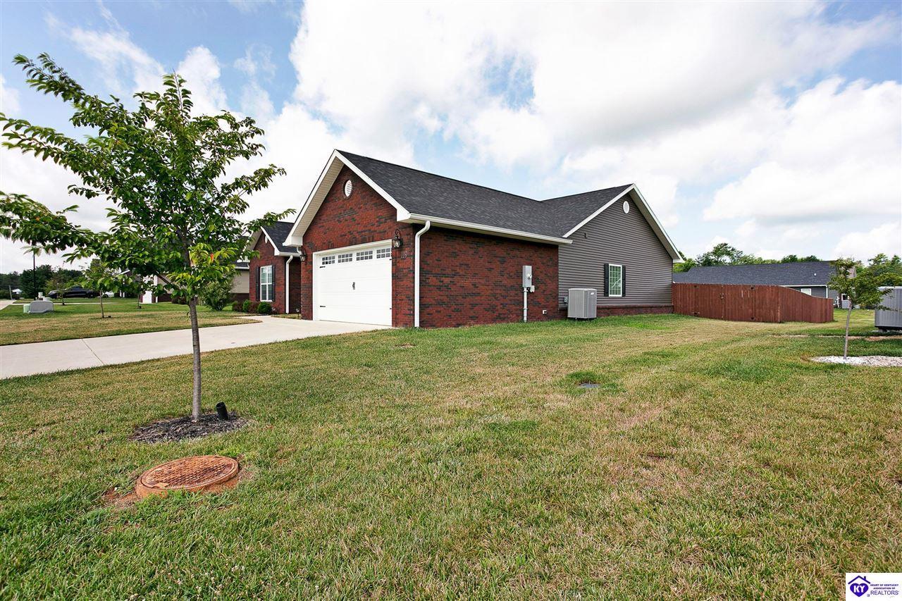 Property Photo: 119 Mt. Moriah Boulevard KY 40162