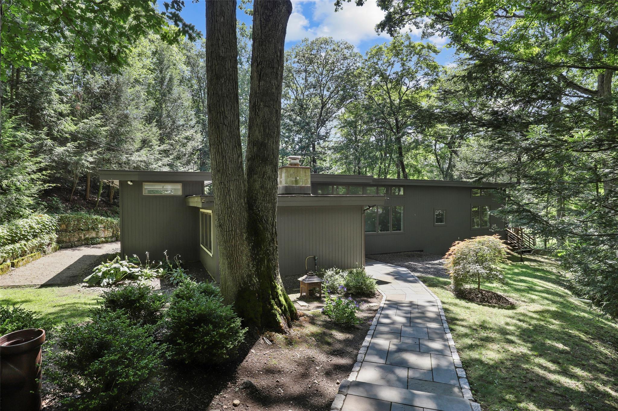 58 Winston Lane  Garrison NY 10524 photo