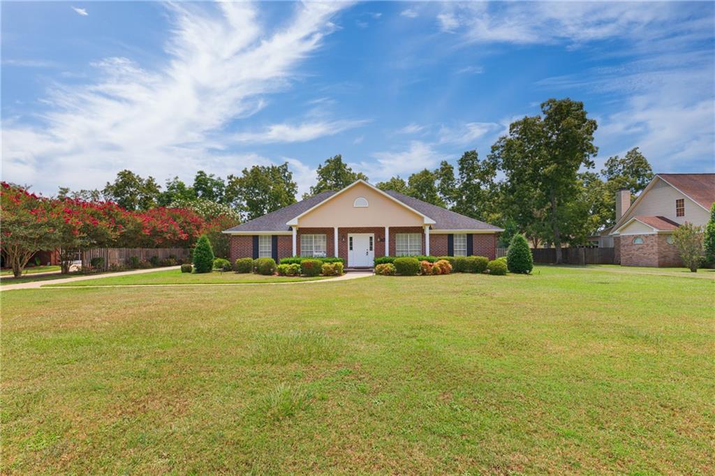 Property Photo: 9158 Ashley Court AL 36526