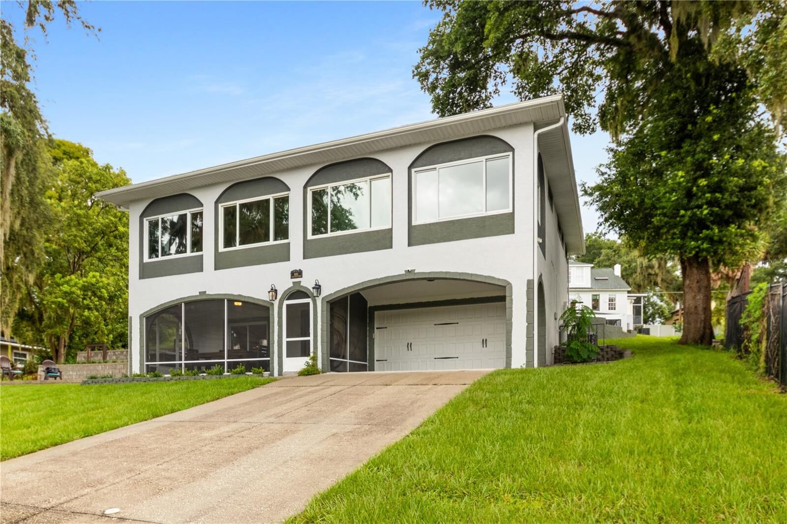 Property Photo:  1011 Lake Gracie Drive  FL 32726 