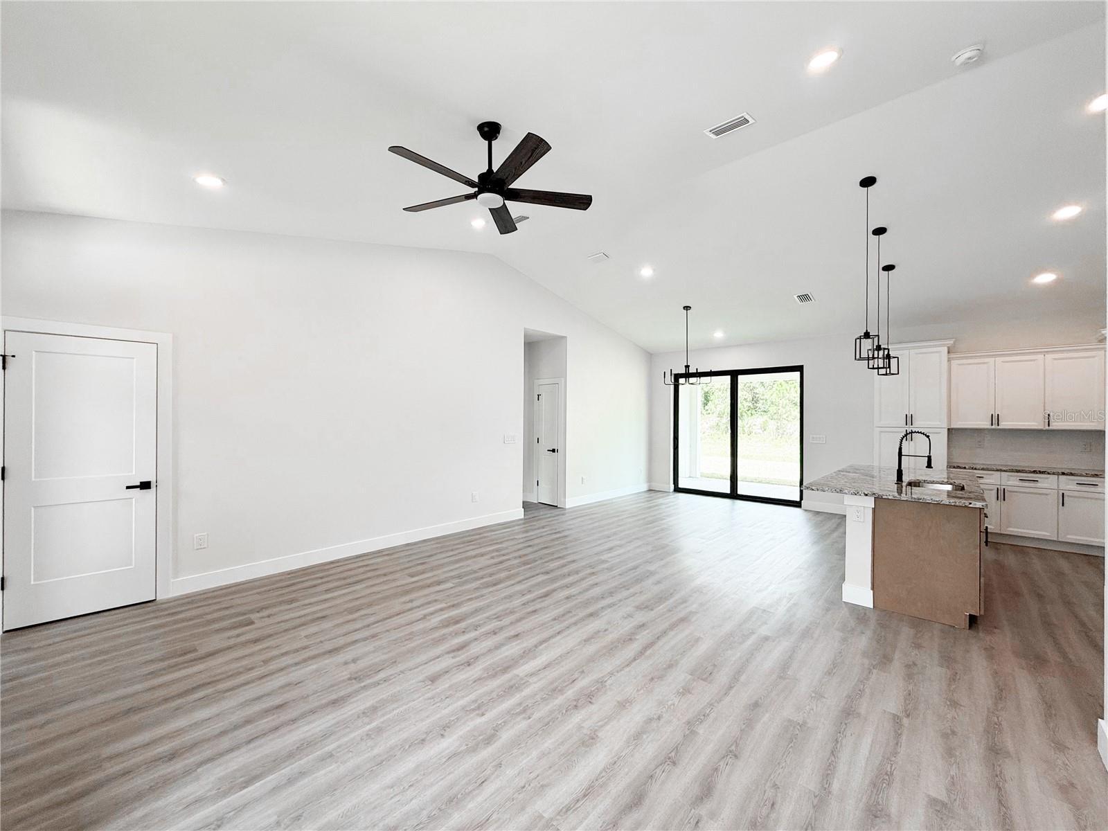 Property Photo: 2595 Wilburn Terrace FL 34288
