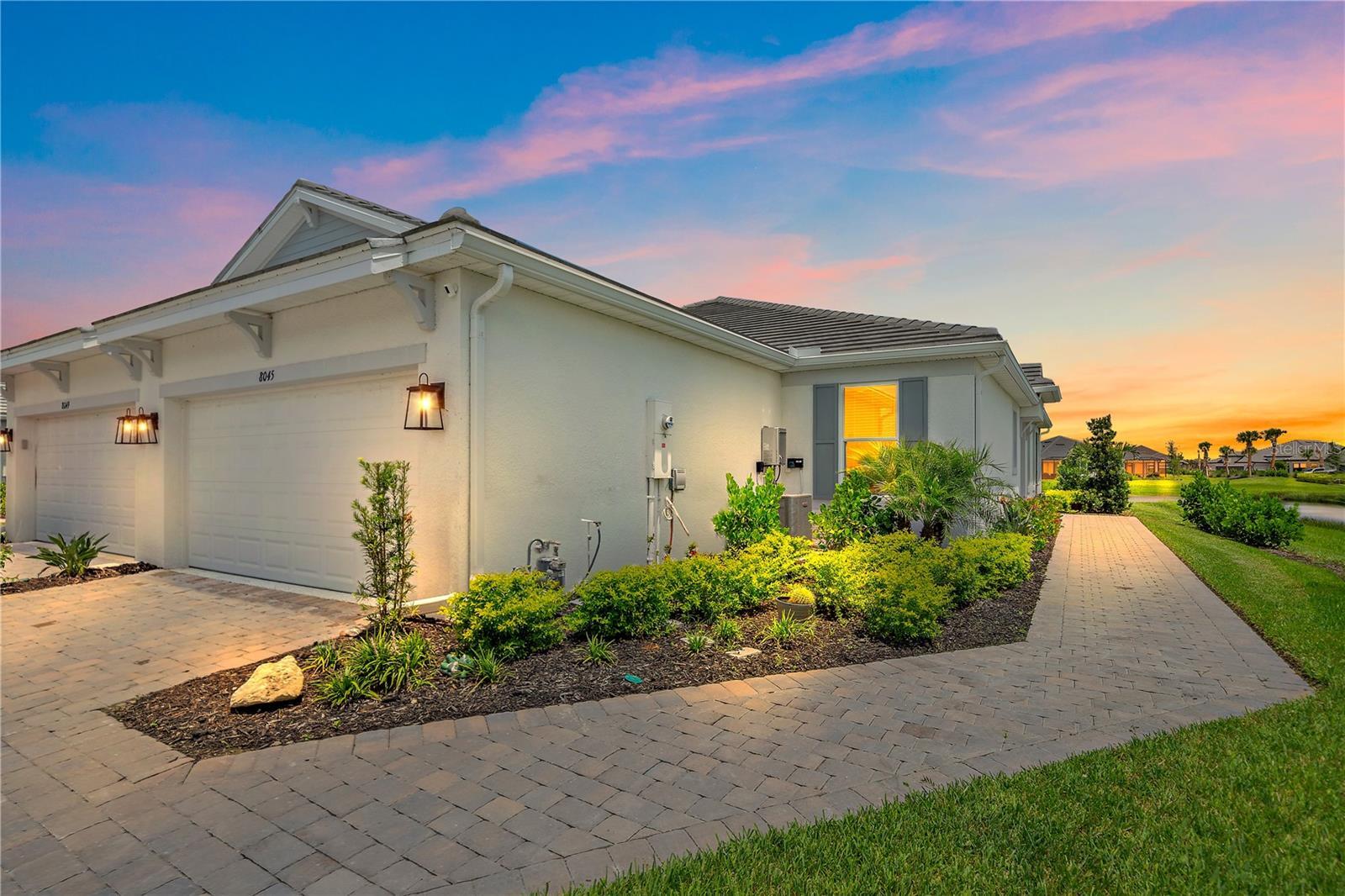 Property Photo: 8045 Moonbeam Avenue FL 34241