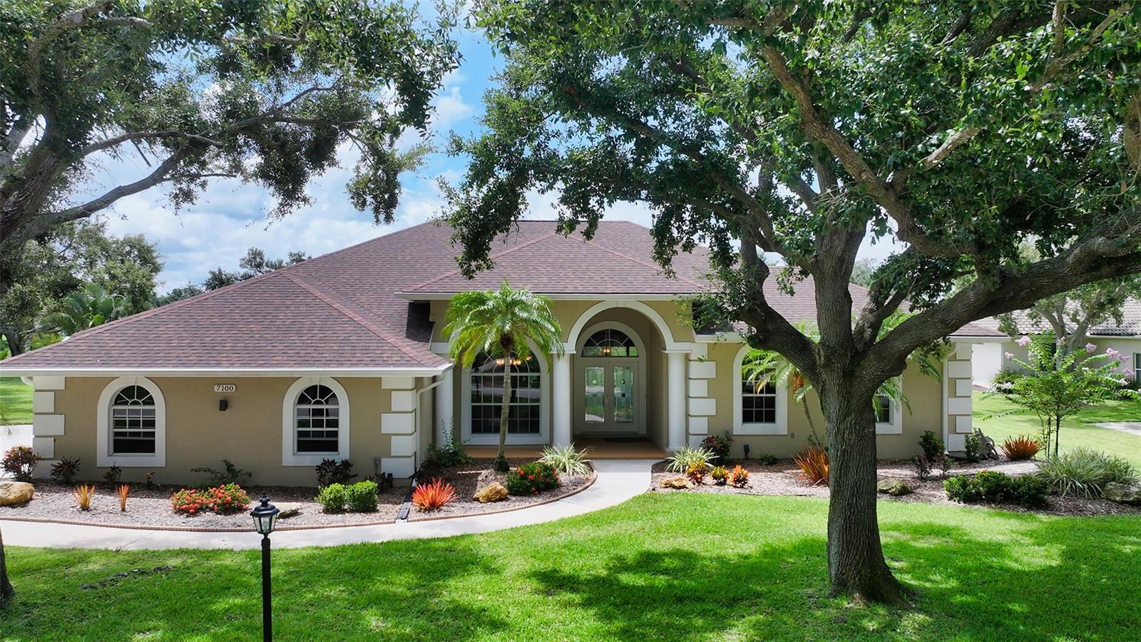 7100 N Serenoa Drive  Sarasota FL 34241 photo