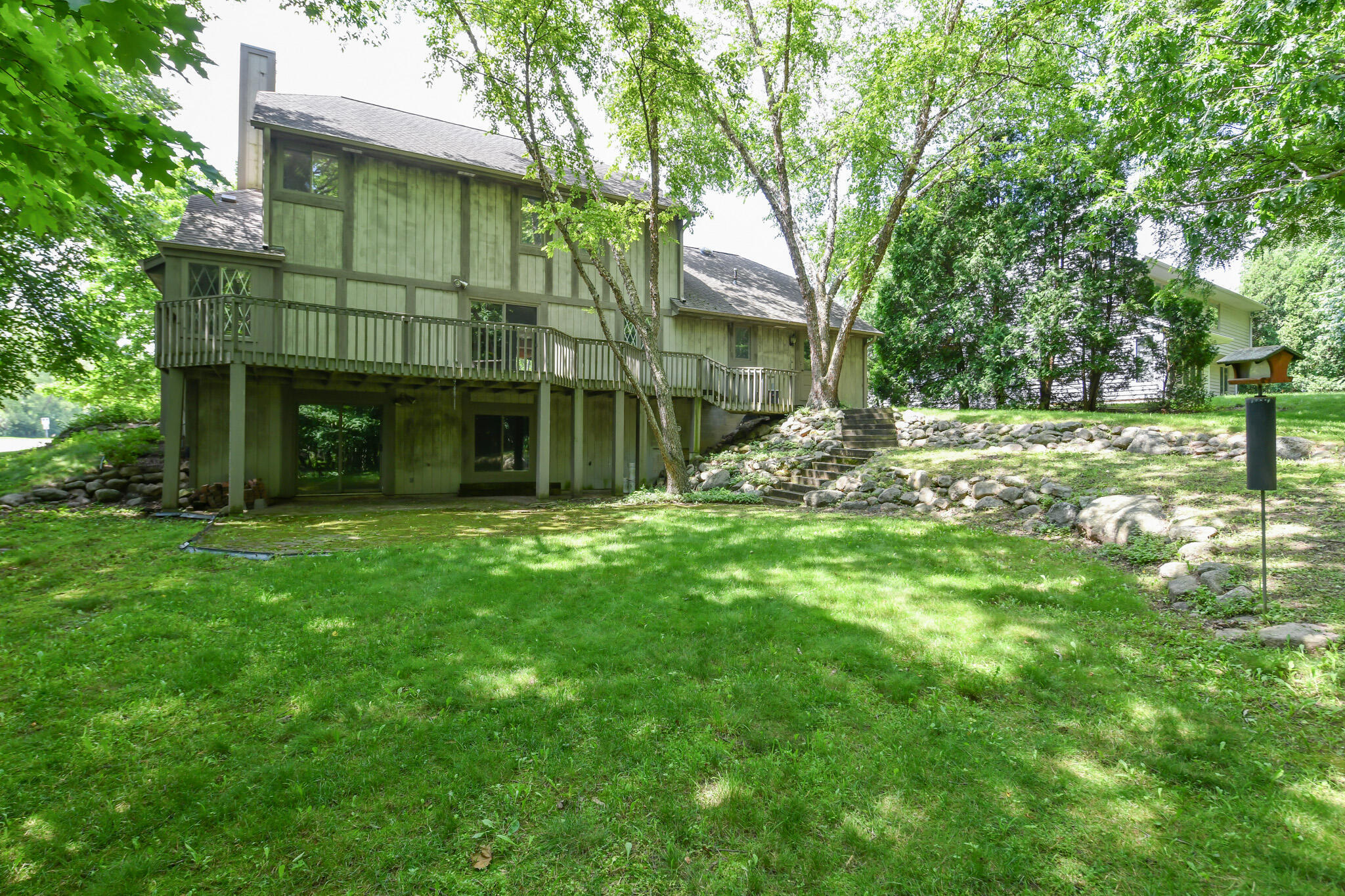 Property Photo: 12500 W Scarborough Dr WI 53151