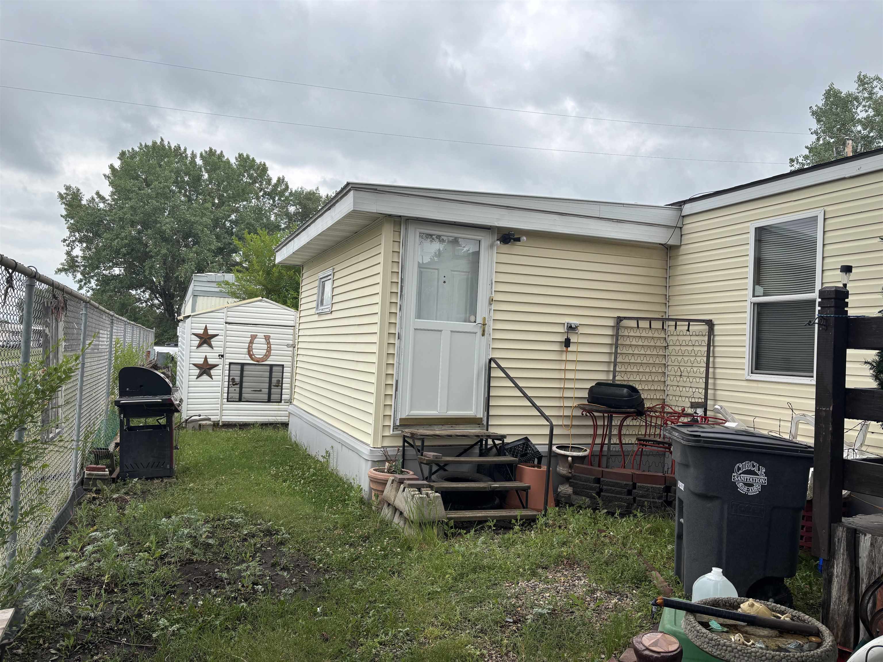 Property Photo:  3100 SE 11th Ave #E-19  ND 58701 