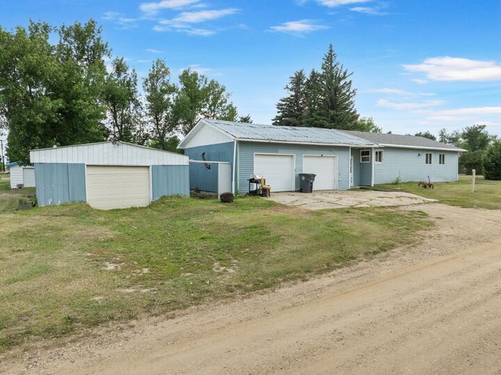 Property Photo:  204 2nd Ave  ND 58716 