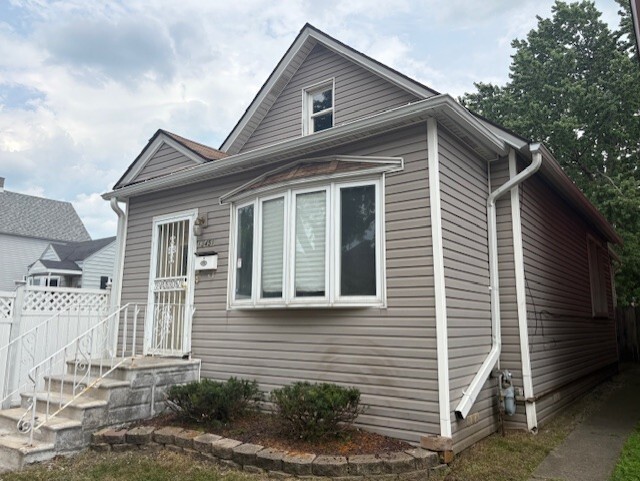 13451 S Burley Avenue  Chicago IL 60633 photo