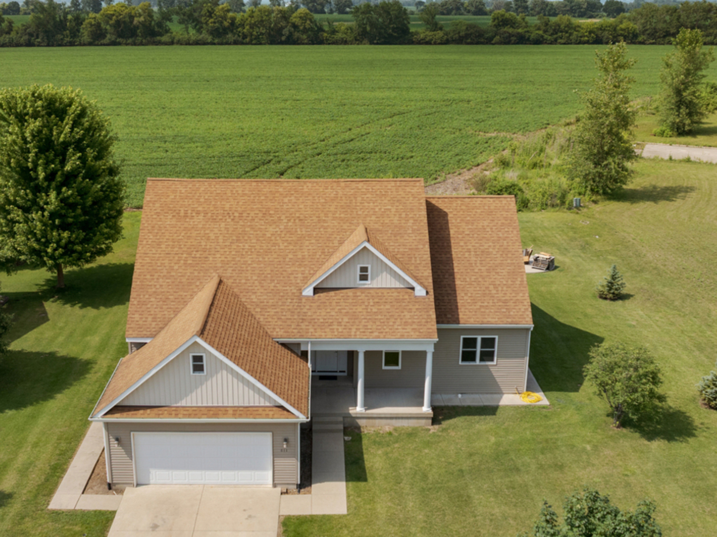 Property Photo:  811 Forest Downs Street  IL 60033 