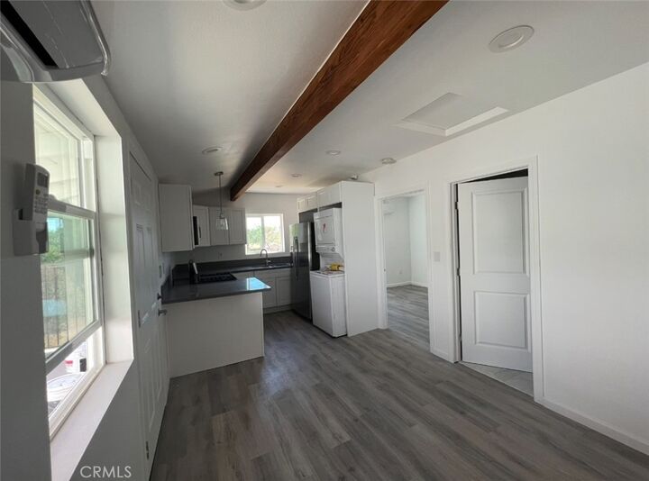 Property Photo:  1331 Whittier Boulevard 2  CA 90631 