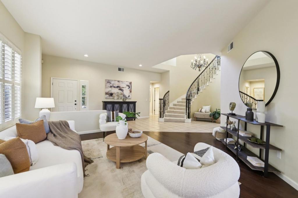 Property Photo: 5761 Capilano Drive CA 95138