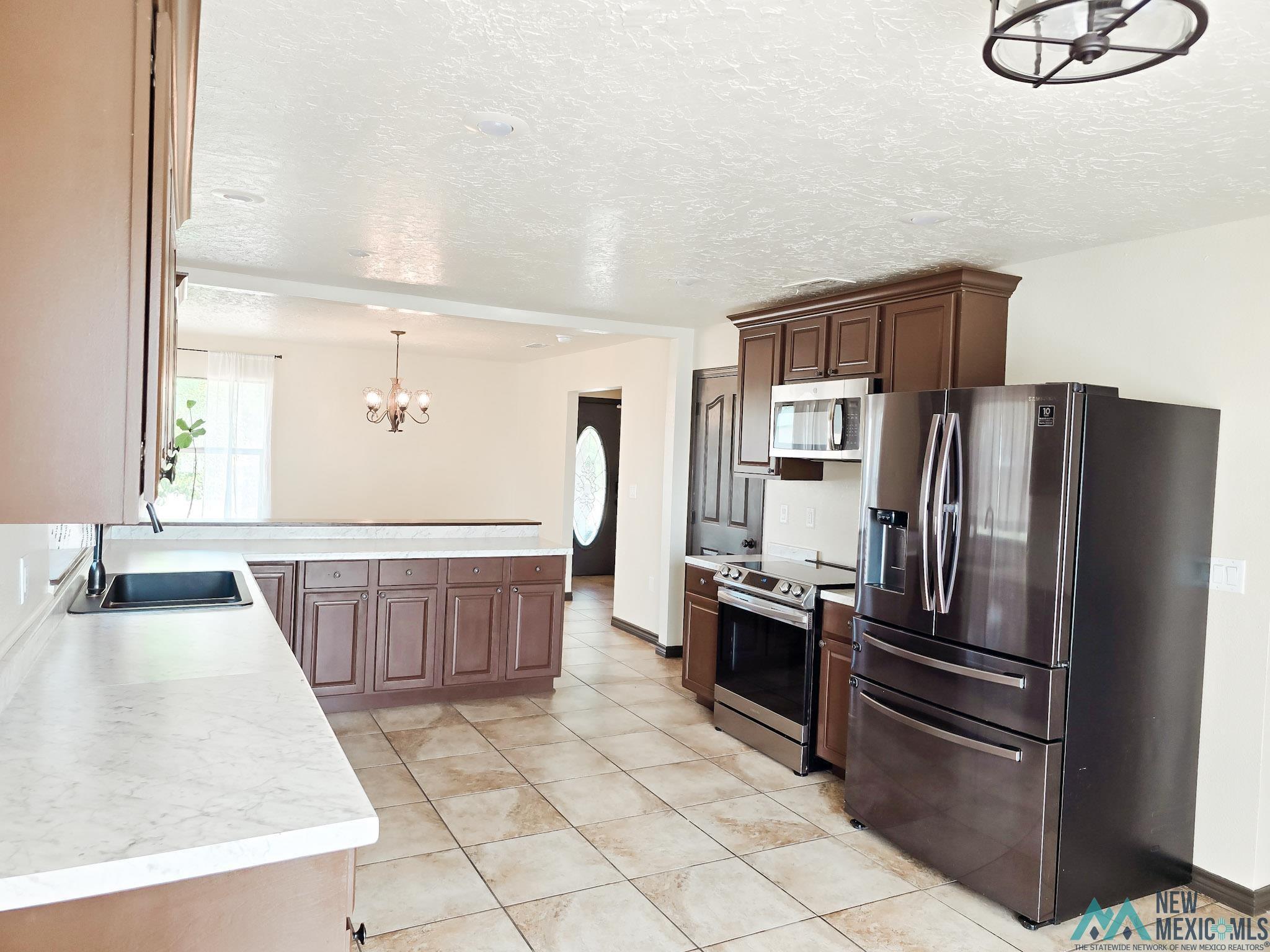 Property Photo: 2901 Gidding Street NM 88101
