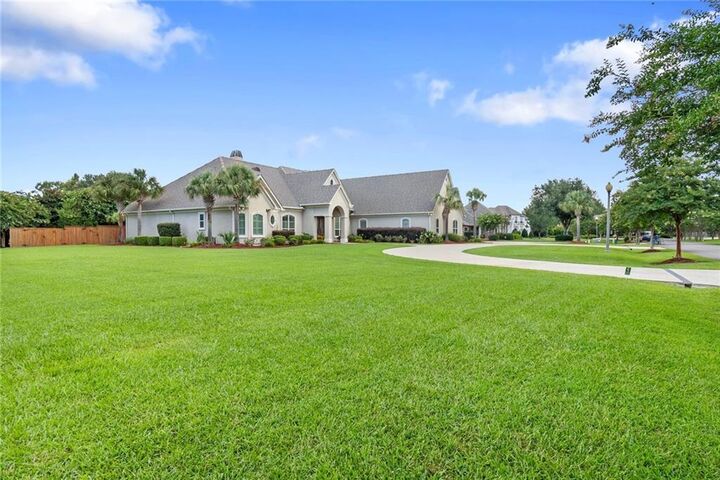 Property Photo: 305 Opine Court LA 70433