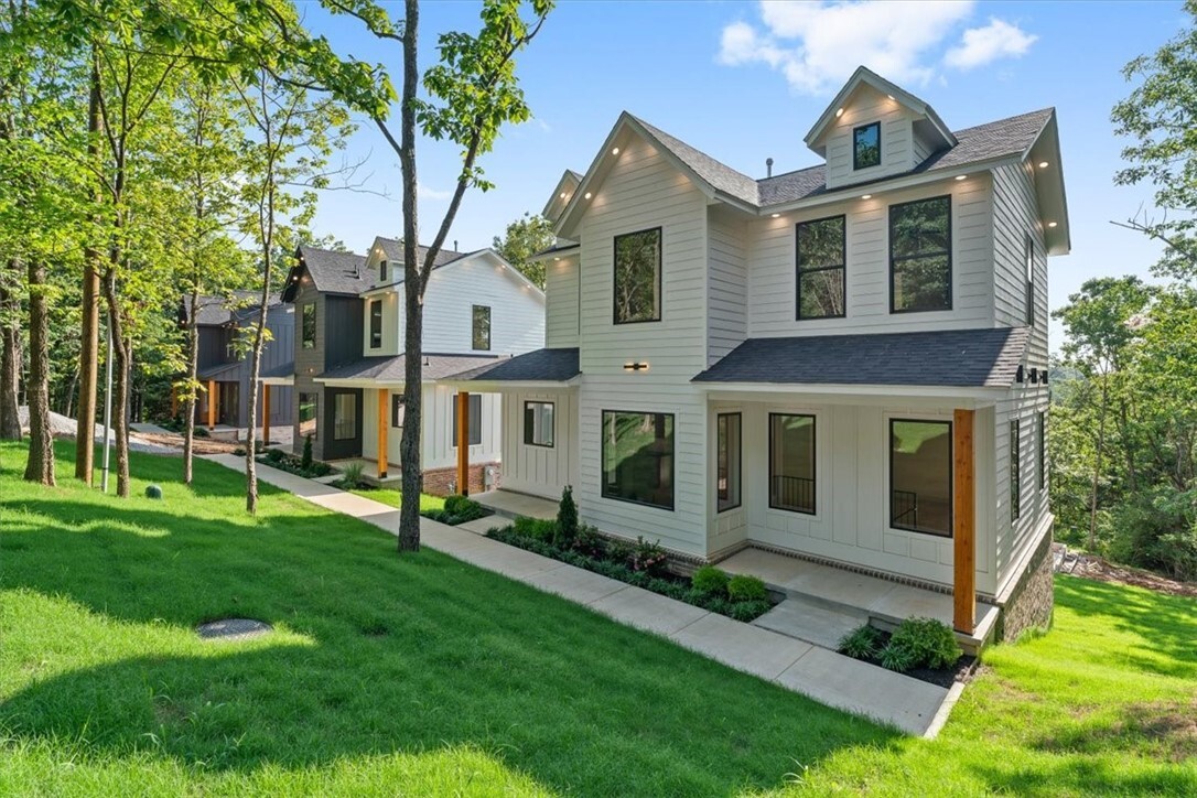 1777 N Walnut Avenue  Fayetteville AR 72703 photo