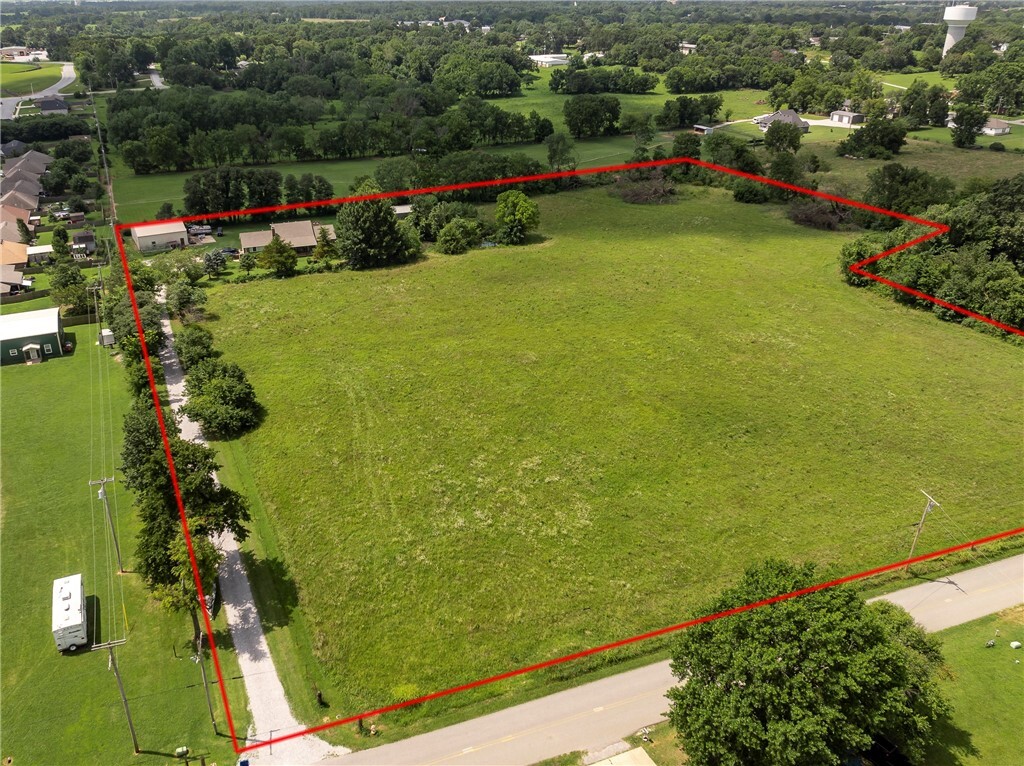 Property Photo: 1111 Rocky Dell Road AR 72736