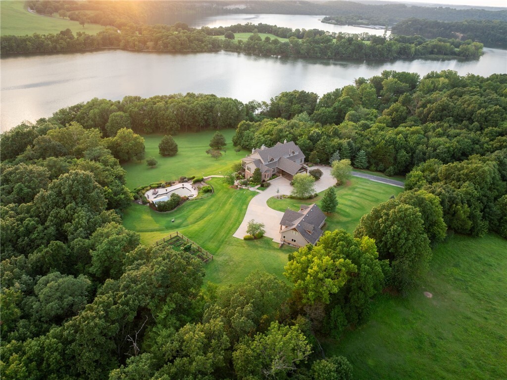 Property Photo: 22631 Jennings Drive AR 72764
