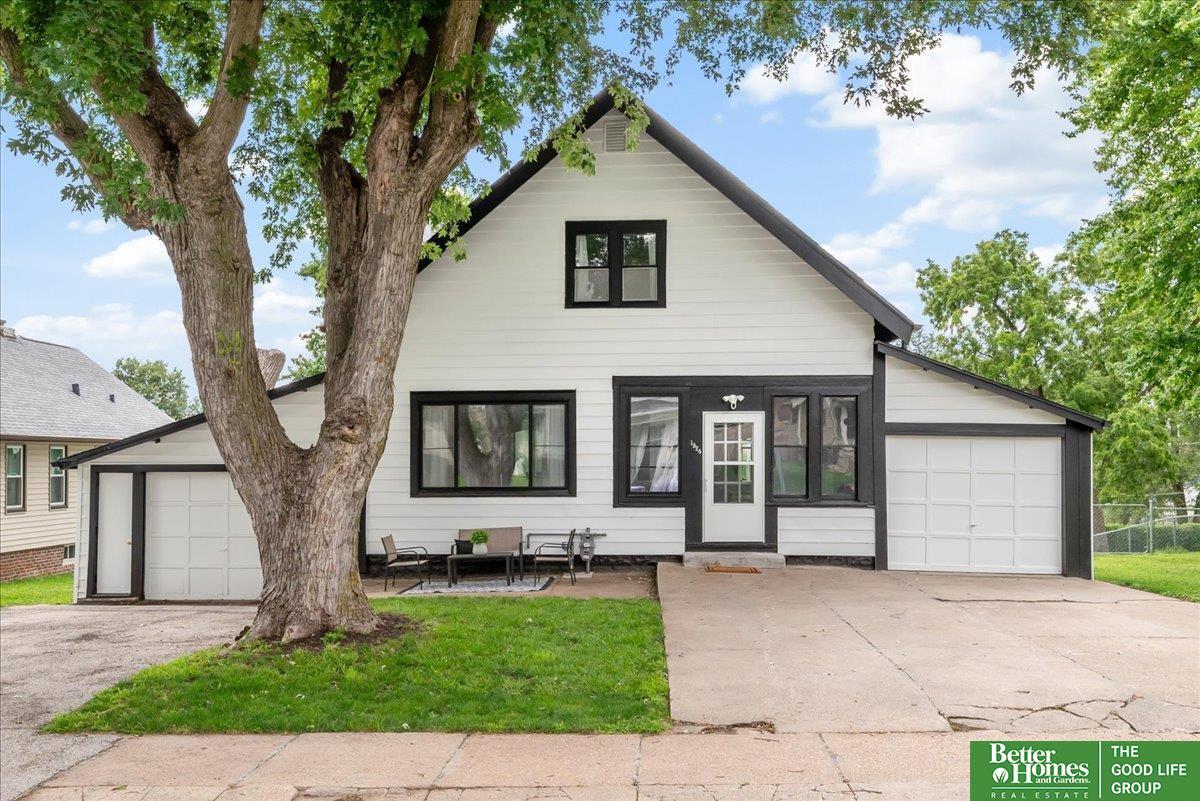 1924 S 34th Street  Omaha NE 68105 photo