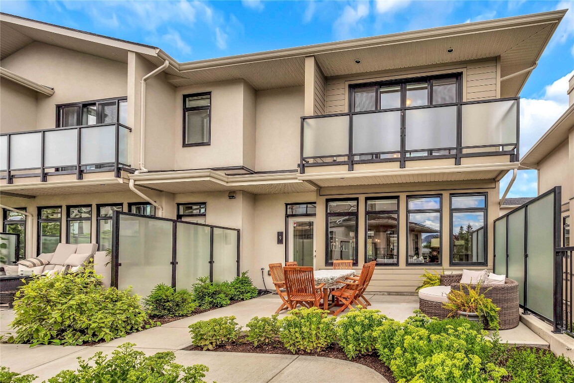1102 Cameron Avenue 9  Kelowna BC V1Y 0B2 photo