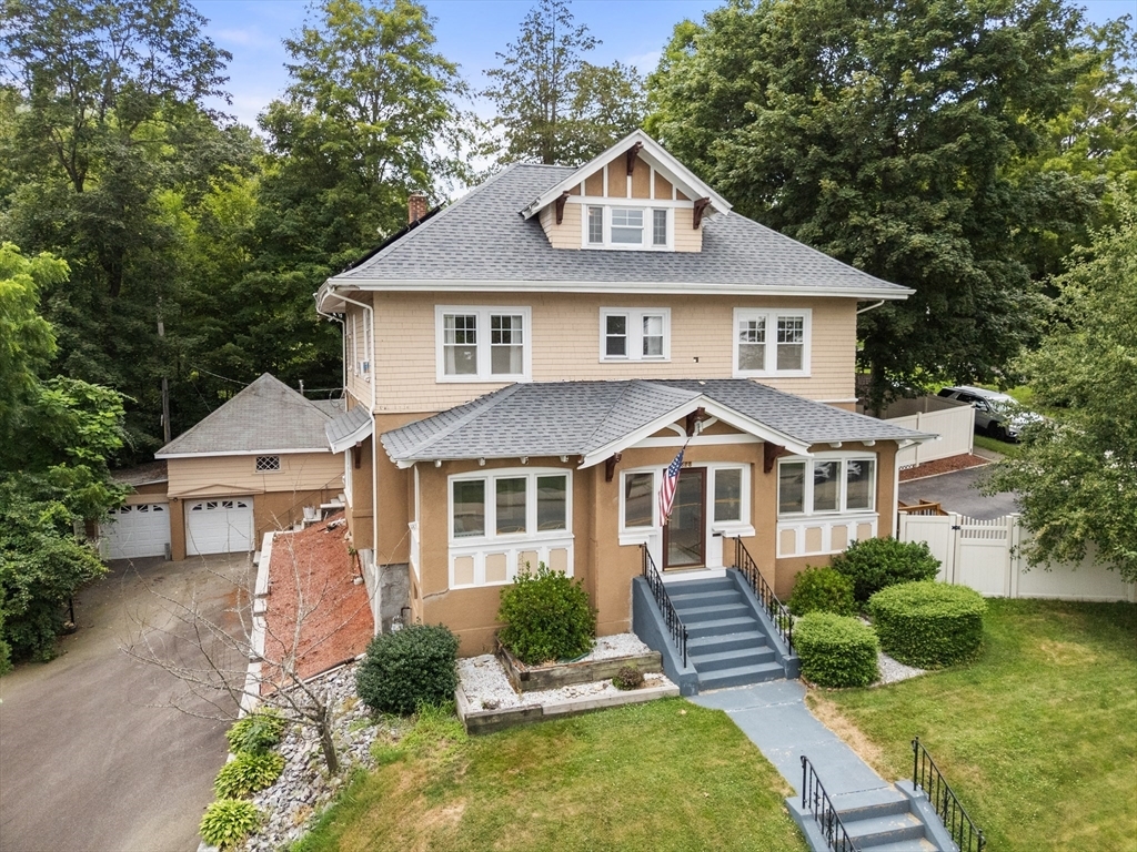 Property Photo:  828 Pleasant St  MA 01602 