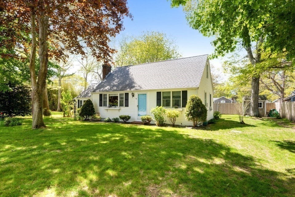 Property Photo:  19 Anthony  MA 02673 