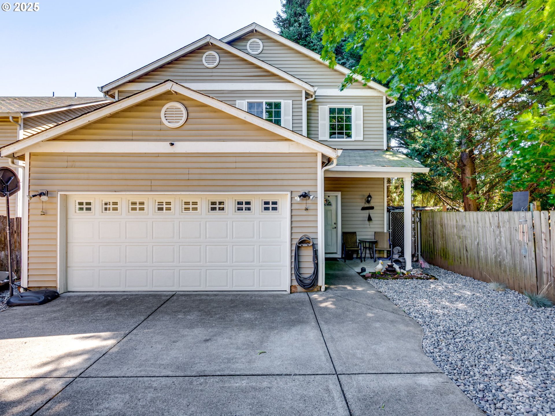 Property Photo:  3215 E 27th Cir  WA 98661 
