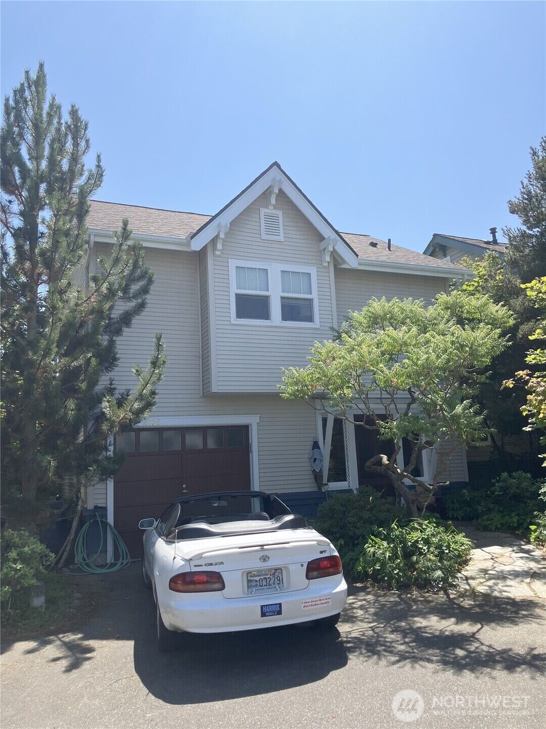 Property Photo: 2725 S Irving Street WA 98144