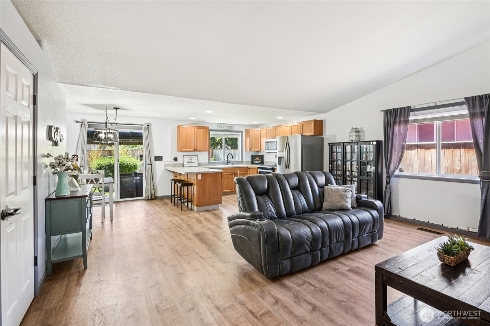 Property Photo:  3811 NE 84th Street  WA 98665 