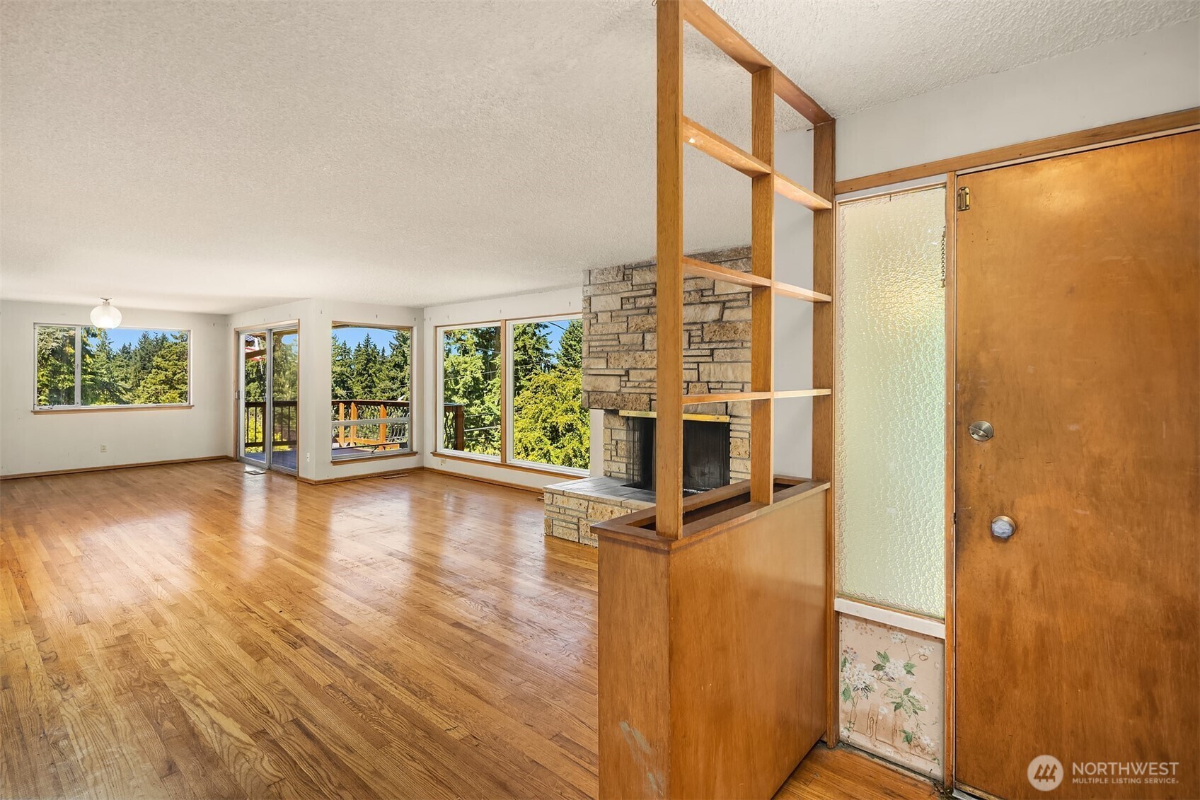 Property Photo:  7017 NE 155th Place  WA 98028 