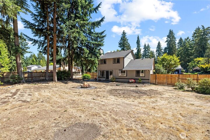 Property Photo: 23416 51st Avenue Ct E WA 98387