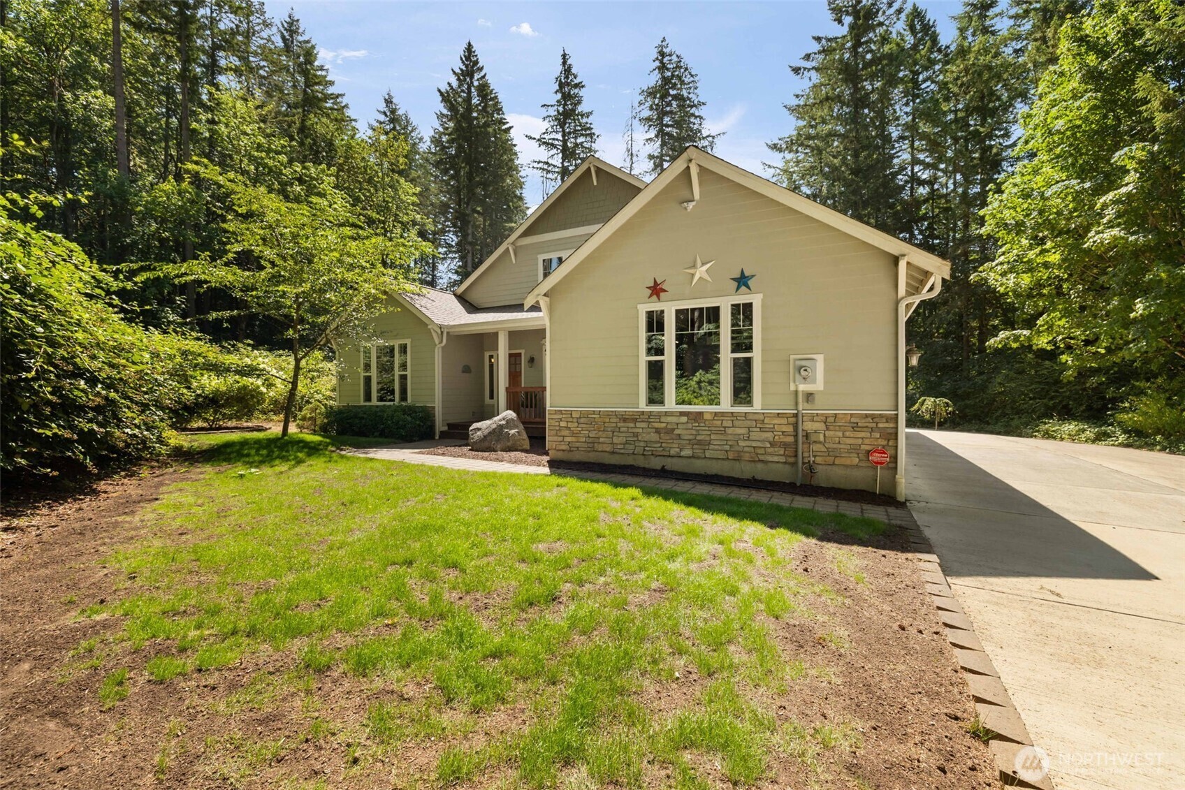 Property Photo:  4001  35th Avenue NW  WA 98335 